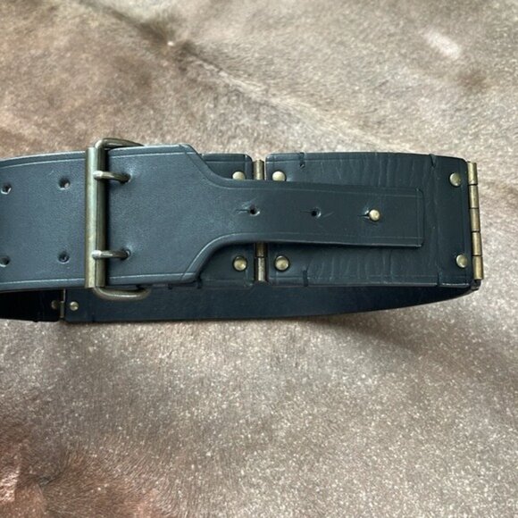 Lanvin SS 2011 Runway PFW Hinged Leather Leg Waist Belt - Picture 3 of 12